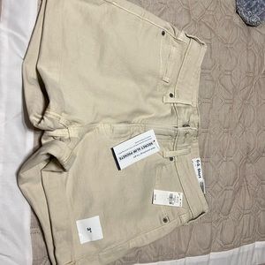 Old navy OG Short High Rise 3” inseam